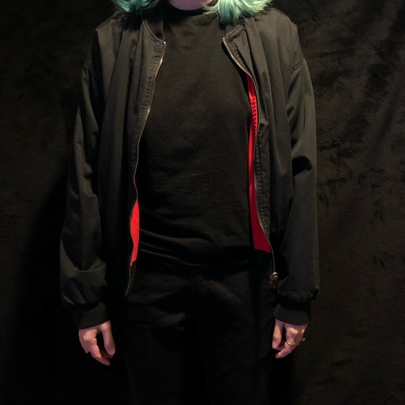 SOLD Vintage 90’s Reversible Marlboro Bomber Jacket Size Medium - Picture 7 of 10